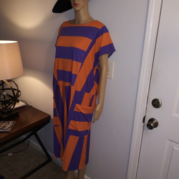 SOLD. Zara Trafaluc  Orange/Purple Dress - Picture 5 of 8